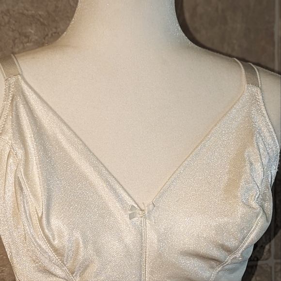 Sleepwear/lingerie Cupid Brand. Like new. - Picture 3 of 5